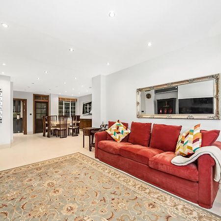 Elegance By The Park Apartment Лондон Екстериор снимка